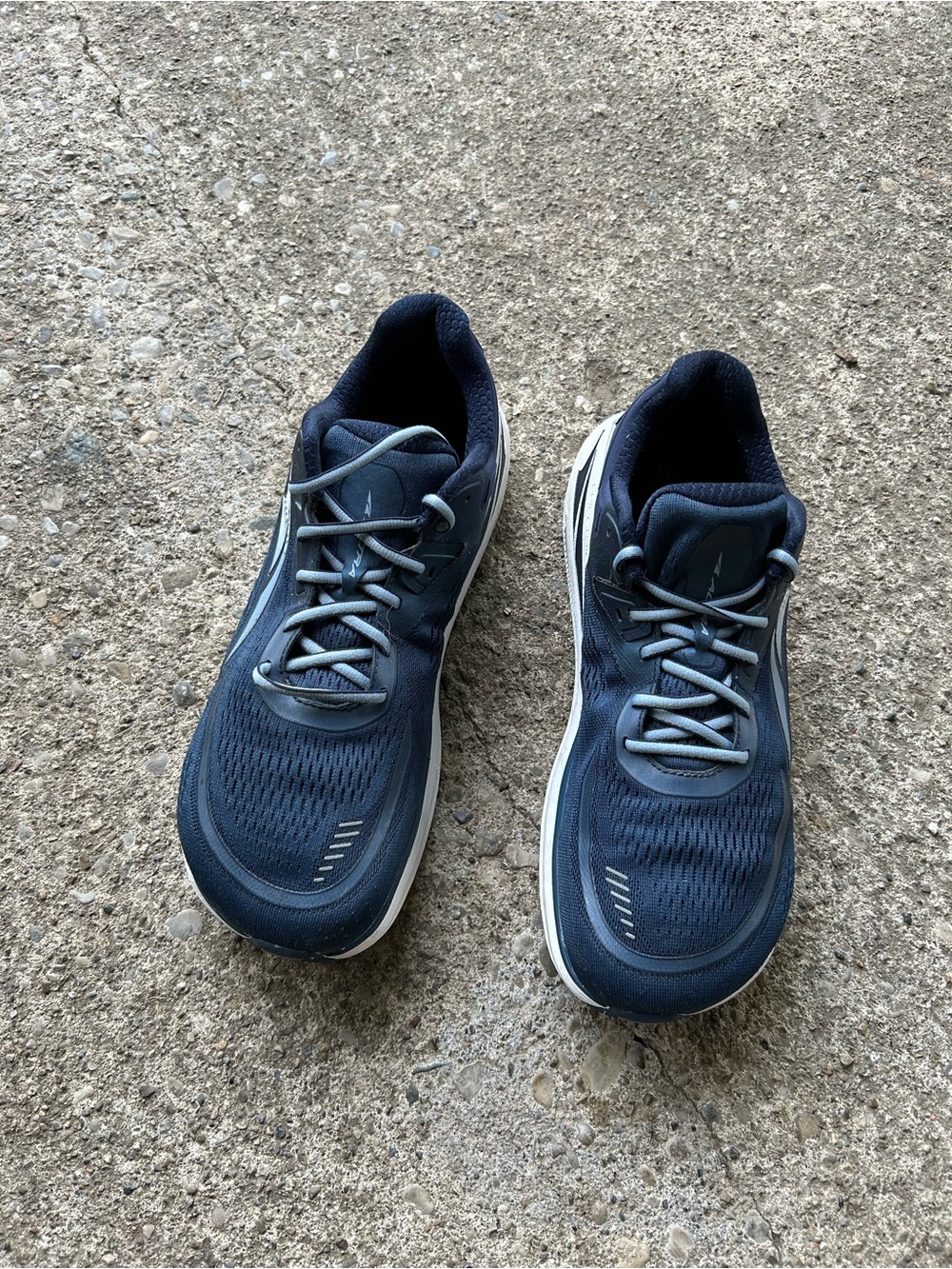 Altra Men's Running Shoes - Lightweight Comfort sz 11.5
